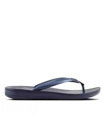 FIT FLOP MIDNIGHT NAVY IQUSHION ERGONOMIC FLIP-FLOP