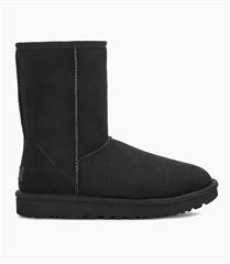 UGG CLASSIC SHORT II BLACK SUEDE BOOT