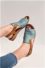 BUENO BLUE TAN  LOW WEDGE
