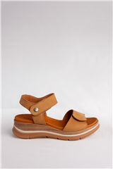 PAULA URBAN TAN  MOULDED FOOTBED WEDGE 