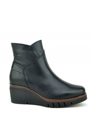 PAULA URBAN BLACK WEDGE STRAP DETAIL BOOT 