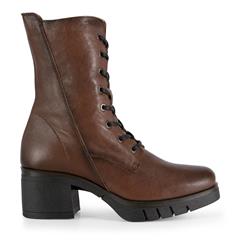 PAULA URBAN BRANDY LACE-UP BOOT