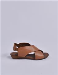 BUENO TAN FLAT CROSS OVER SANDAL 